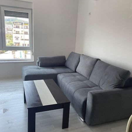 Em Apartments Ulcinj Exterior foto