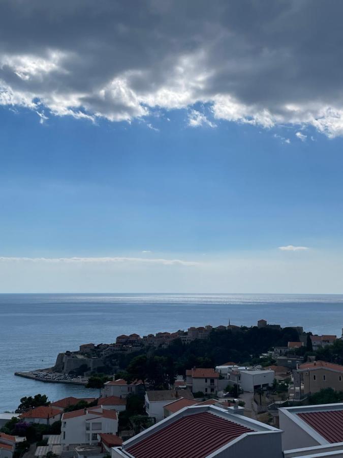 Em Apartments Ulcinj Exterior foto